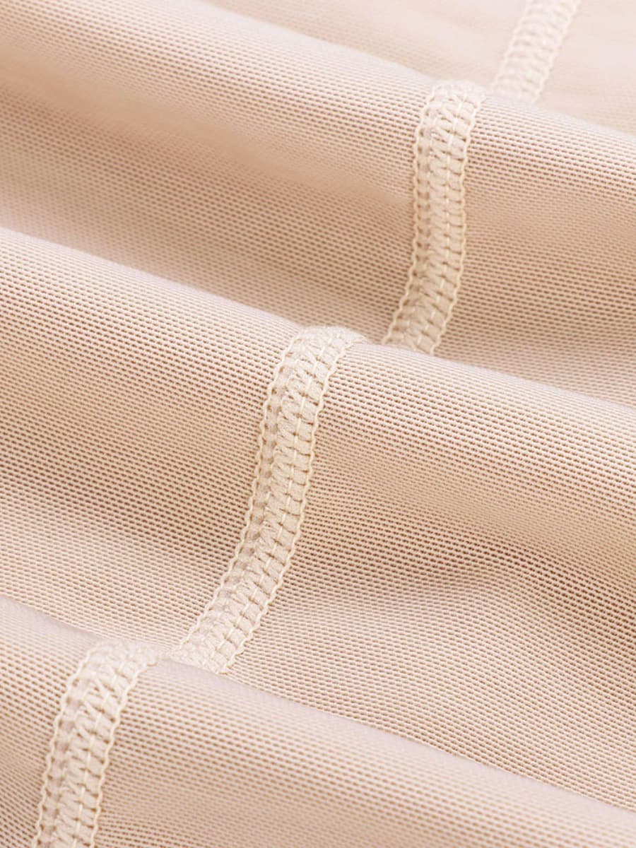 Gaine extensible grande taille à poitrine non rembourrée
