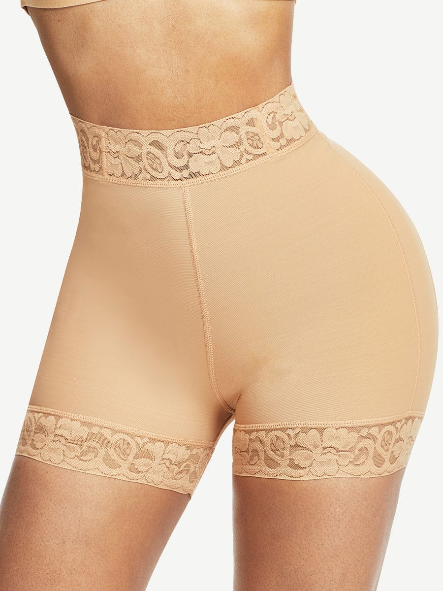 Culotte gainante taille haute à dentelle