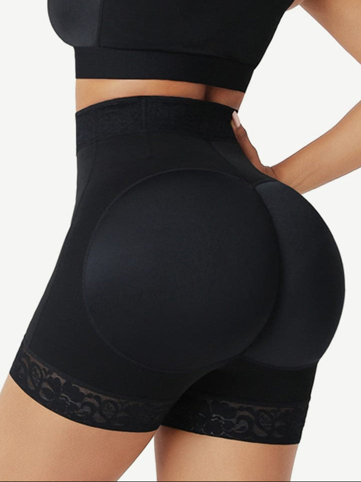 Short gainant taille haute à zip avant