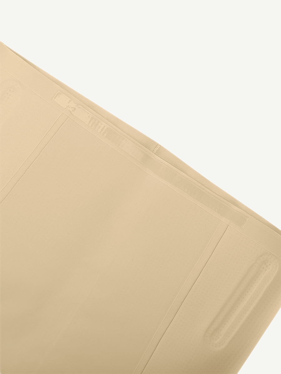 MT230006 — Short gainant Air Slim taille haute avec coussinets amovibles pour les fesses