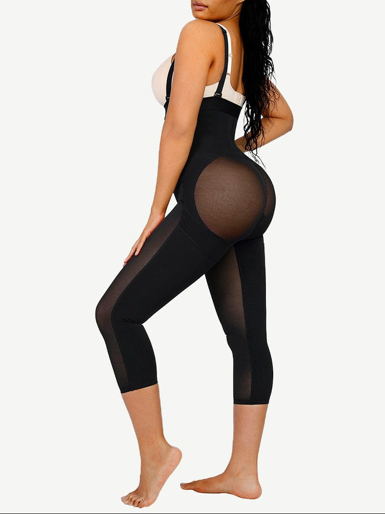 Gaine longue en latex à poitrine ouverte