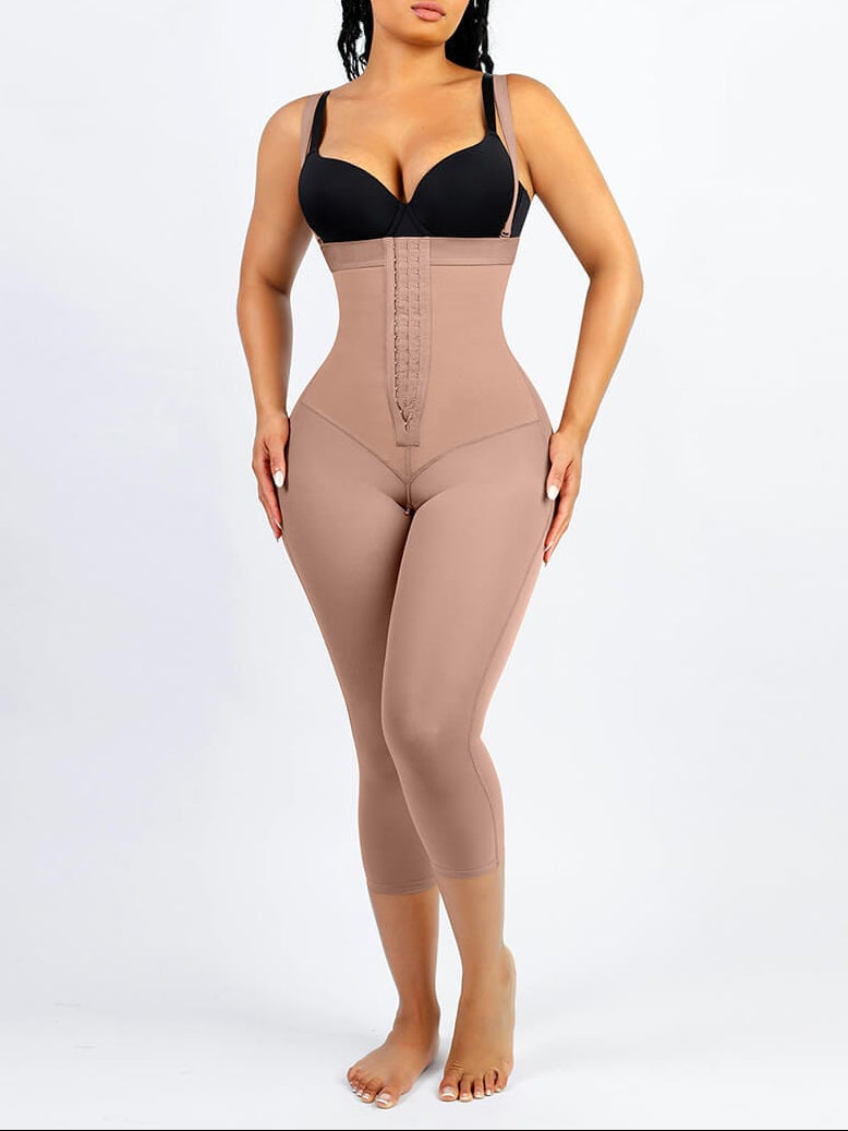 Gaine longue en latex à poitrine ouverte