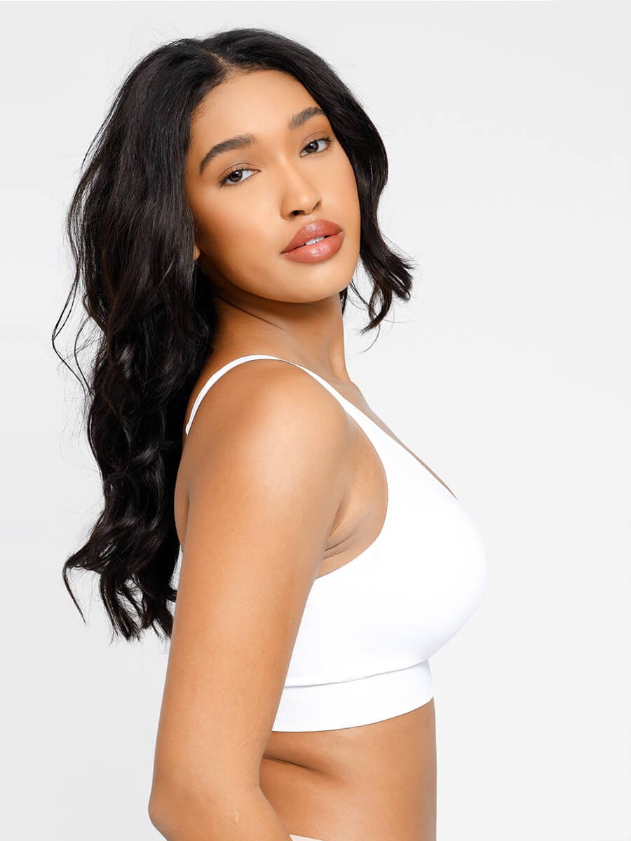 Soutien-gorge gainant à décolleté V et coussinets amovibles