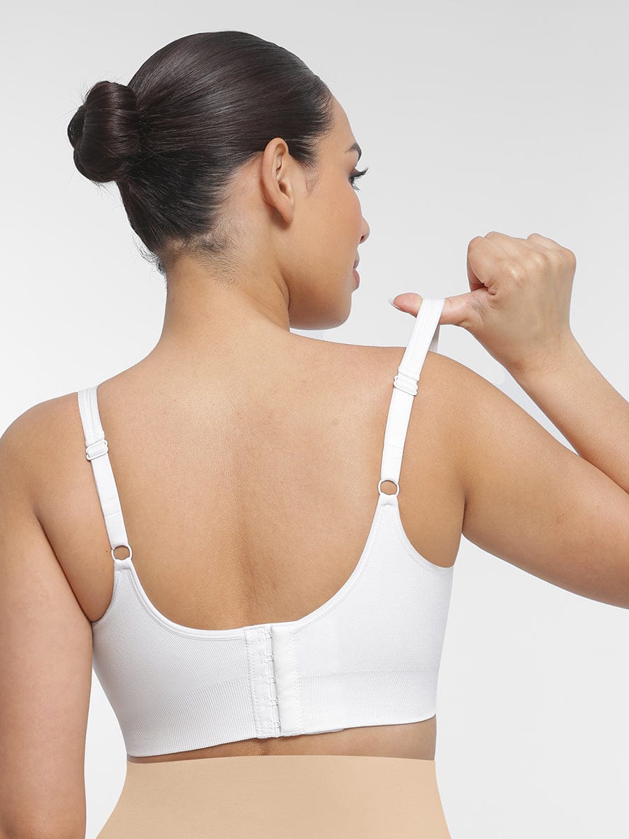 Soutien-gorge gainant à décolleté V et coussinets amovibles