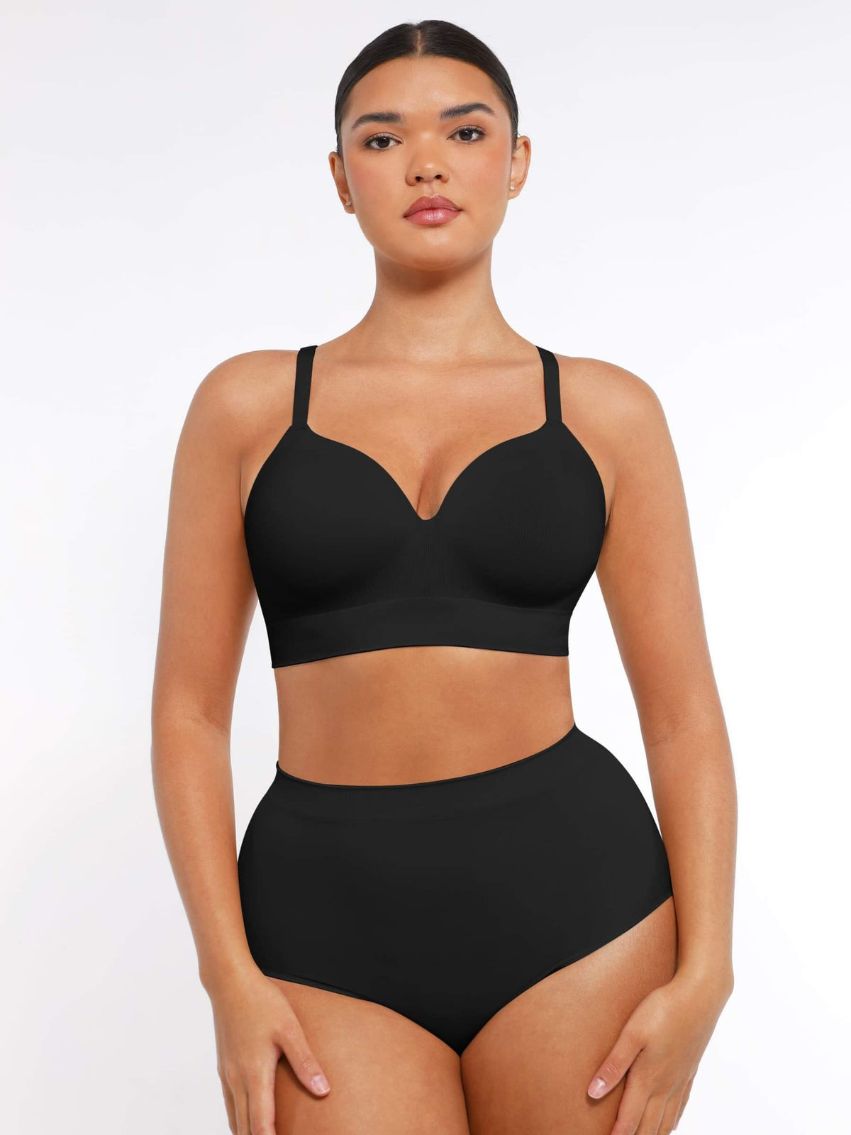 Soutien-gorge gainant sans armatures à bretelles amovibles