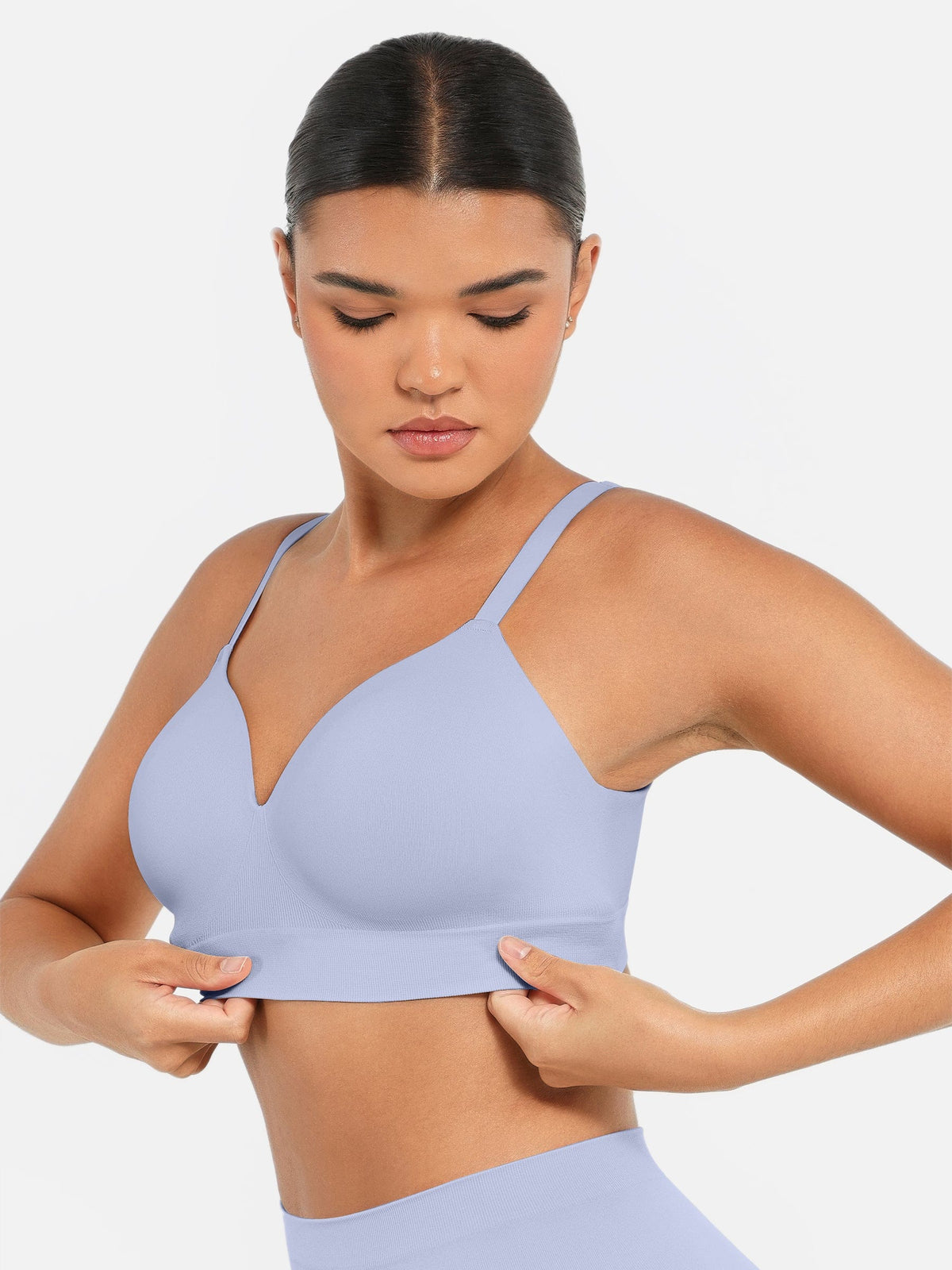 Soutien-gorge gainant sans armatures à bretelles amovibles