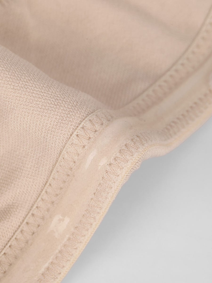 Soutien-gorge bandeau sans armatures à coussinets amovibles