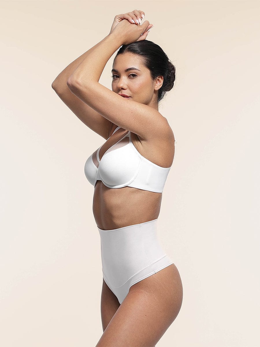 Soutien-gorge couvrant à armatures en maille extensible