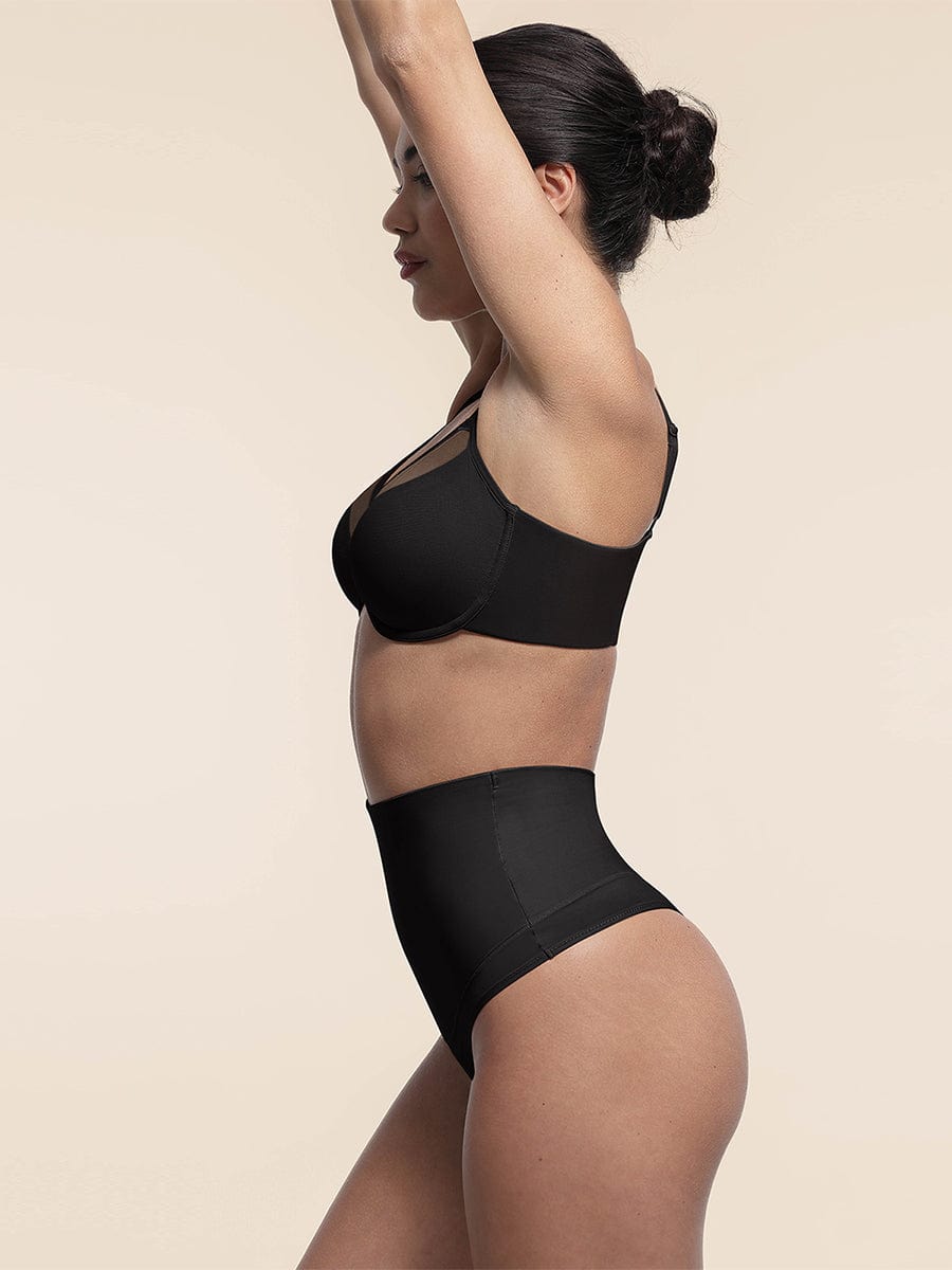 Soutien-gorge couvrant à armatures en maille extensible
