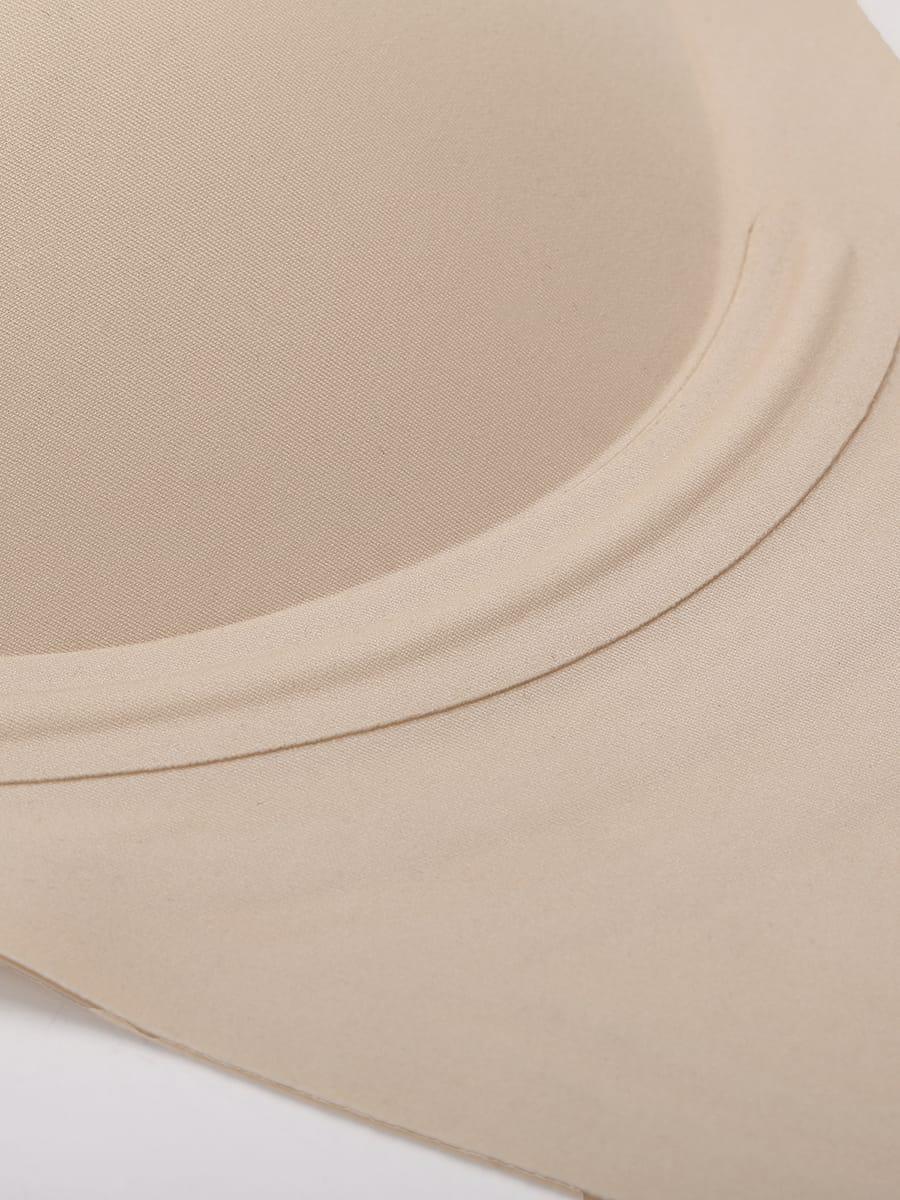 Soutien-gorge sans armatures à maintien gel pour poitrine généreuse