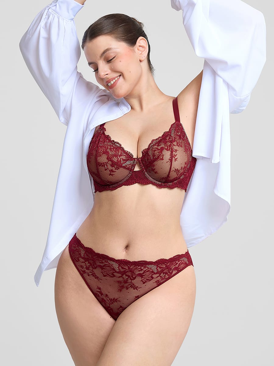 Low-Rise Floral Lace Briefs