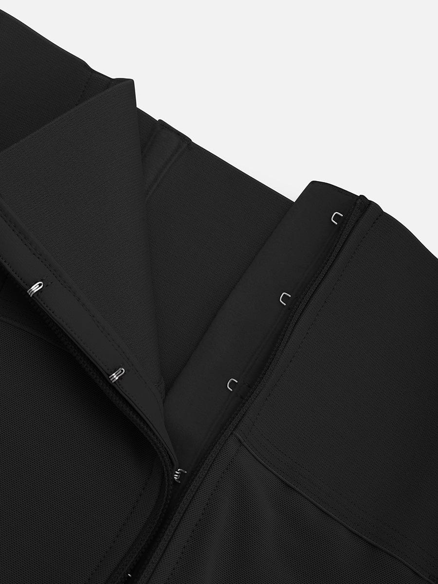 Gaine à quatre baleines courtes et fermeture zippée