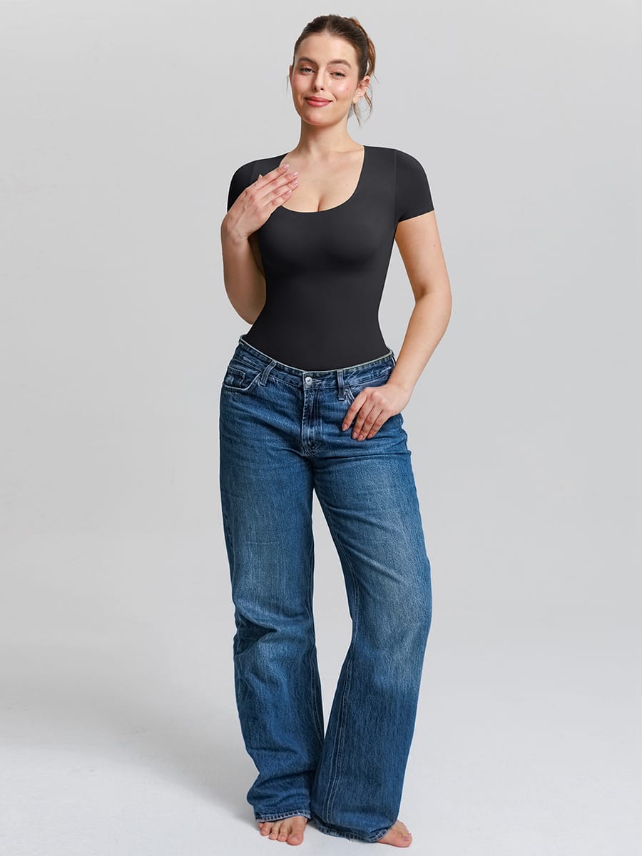 Butter-Soft Seamless Scoop-Neck Shaping Bodysuit