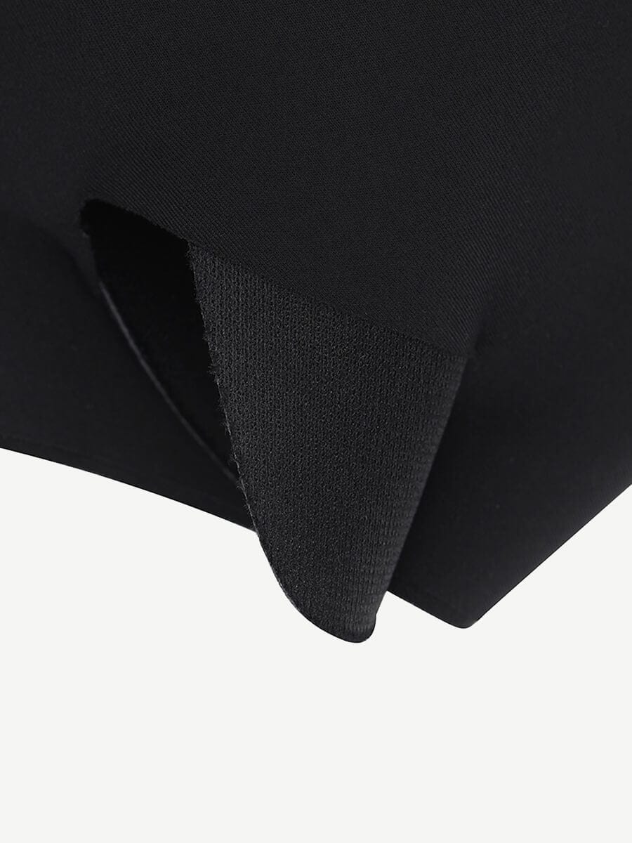 Fitted V-neck seamless bra tank top — image 12
