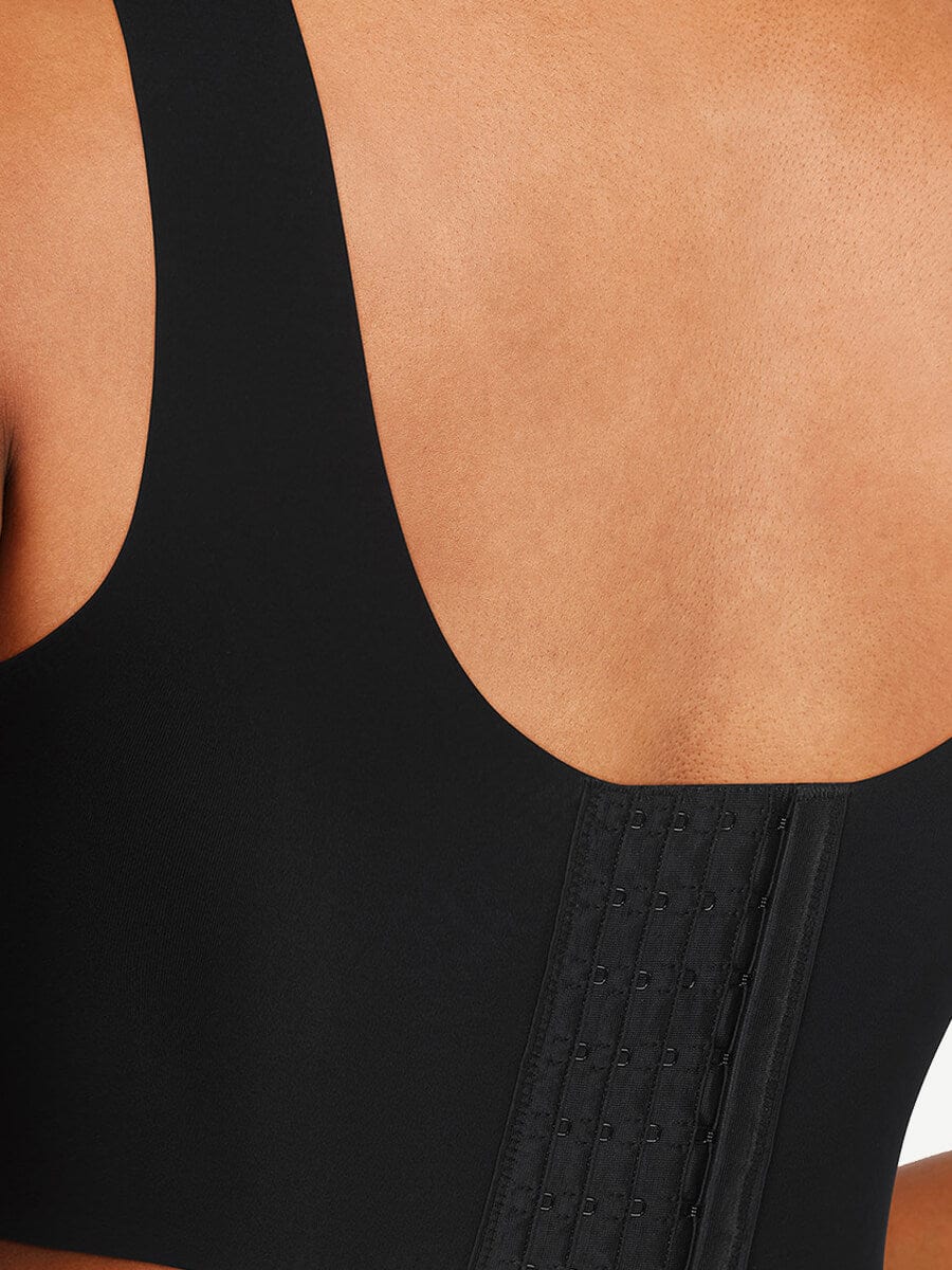 Fitted V-neck seamless bra tank top — image 4